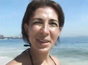 Sexy Brazilian MILF Has Vacation Sex